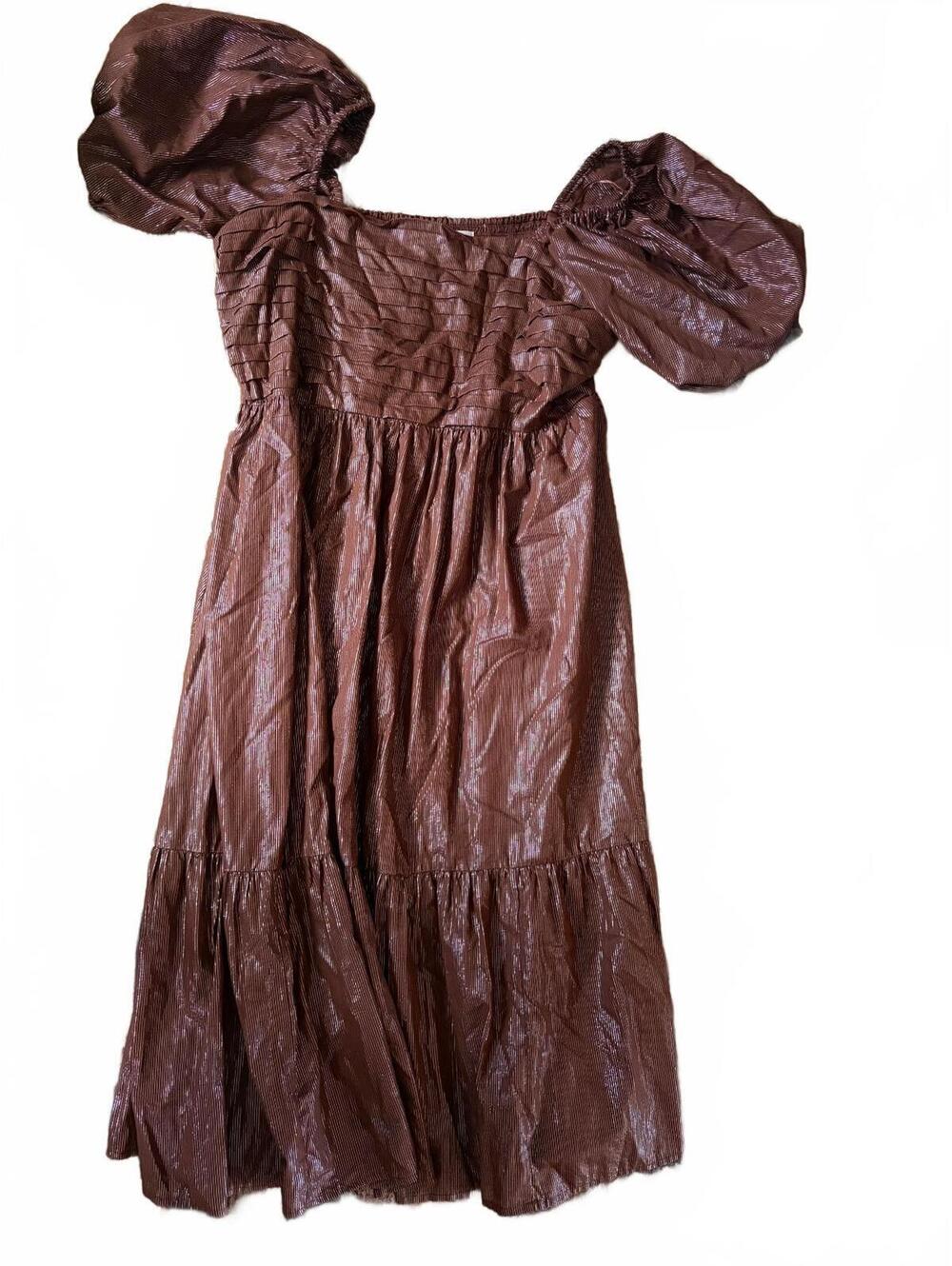 Lovely Lauren Conrad puff sleeve fall dress